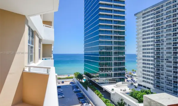 Address Withheld, Hallandale Beach, FL 33009