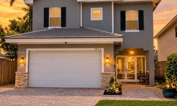1532 NE 36th Street, Oakland Park, FL 33334