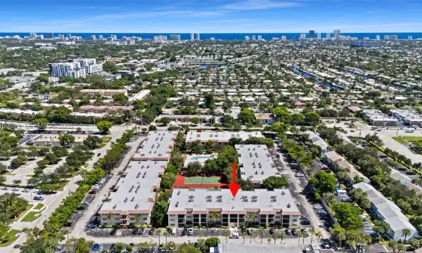 253 S Cypress Road 211, Pompano Beach, FL 33060