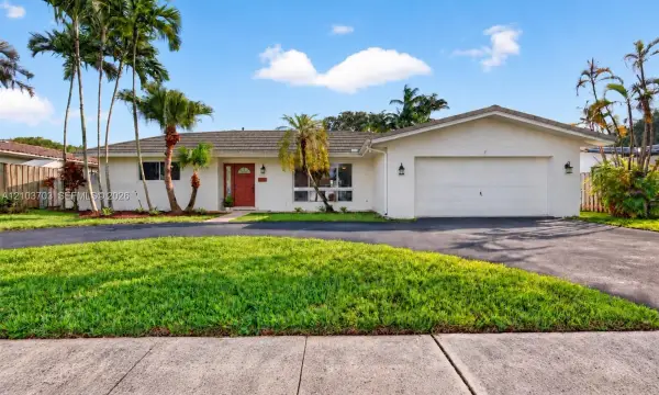 4110 Roosevelt Street, Hollywood, FL 33021