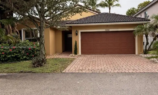 5292 SW 38th Avenue, Hollywood, FL 33312