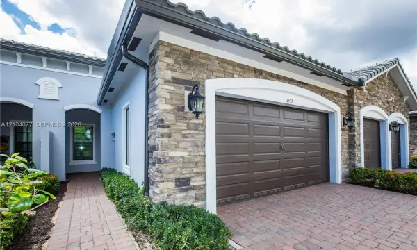 7532 N Blue Spring Drive, Parkland, FL 33067