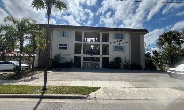 Address Withheld, Dania Beach, FL 33004