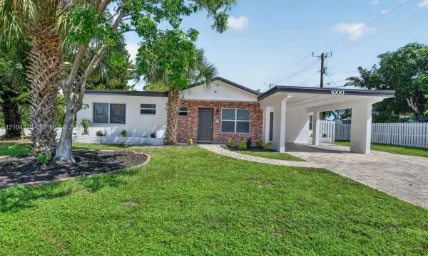 1000 SE 2nd Avenue, Deerfield Beach, FL 33441