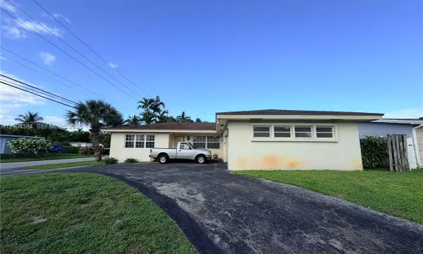 1900 N 50th Avenue, Hollywood, FL 33021