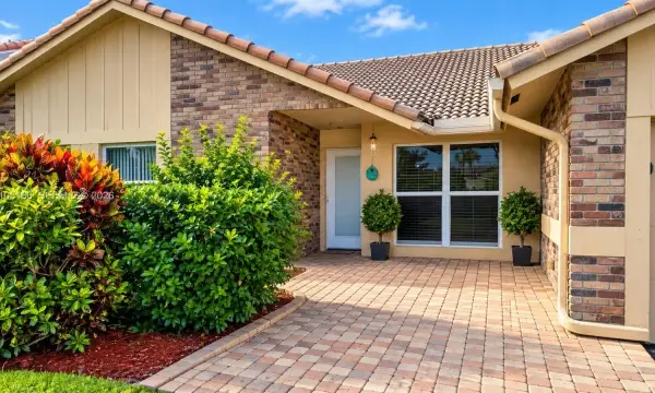 8506 NW 21st Street, Coral Springs, FL 33071