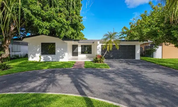 3905 SW 67th Terrace, Miramar, FL 33023