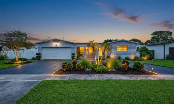 9121 SW 54th Place, Cooper City, FL 33328