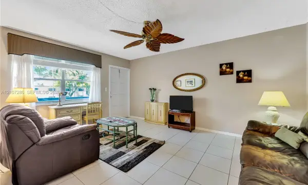 2458 Polk Street 206, Hollywood, FL 33020