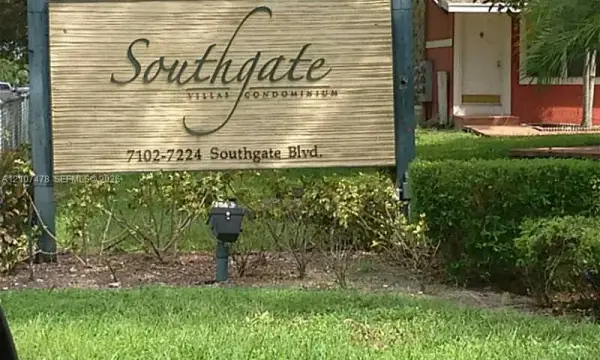 7104 Southgate Boulevard 7104, Tamarac, FL 33321