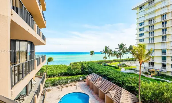 530 Ocean Drive 405, Juno Beach, FL 33408