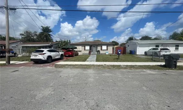 2509 Grant Street, Hollywood, FL 33020