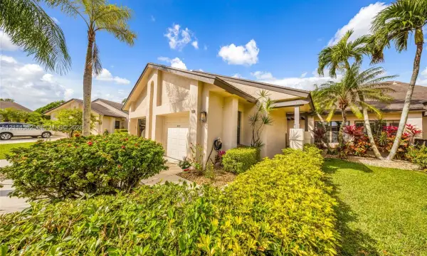 5302 Fairway Woods Drive 4612, Delray Beach, FL 33484