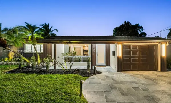 381 SE 6th Terrace, Pompano Beach, FL 33060