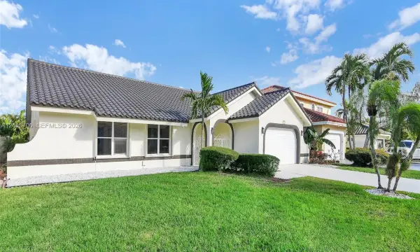 5184 Deerhurst Crescent Circle, Boca Raton, FL 33486