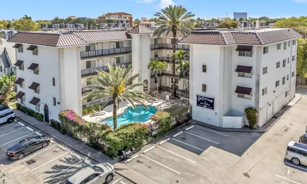 924 SE 2nd Street 32, Fort Lauderdale, FL 33301