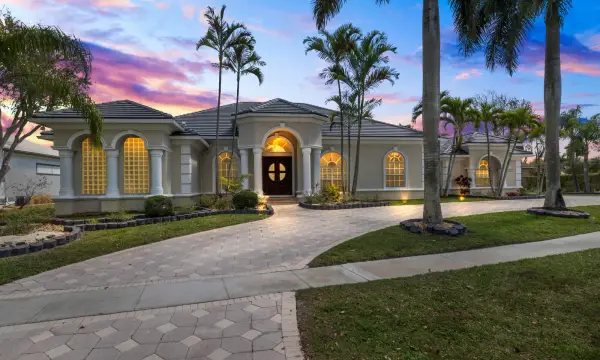 2296 Greenview Cove Drive, Wellington, FL 33414