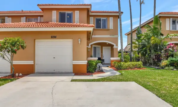 6194 Reynolds Street, West Palm Beach, FL 33411