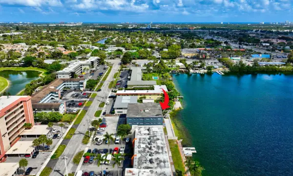 1060 Crystal Lake Drive 203, Deerfield Beach, FL 33064