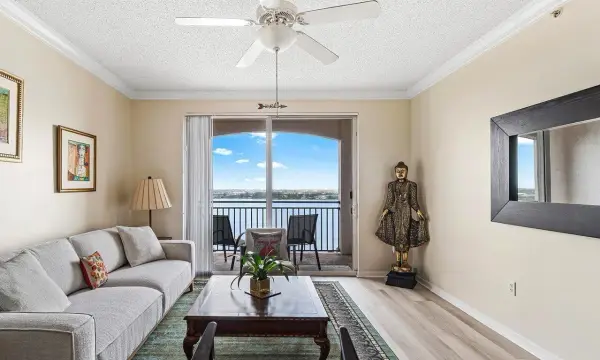 616 Clearwater Park Road 1206, West Palm Beach, FL 33401