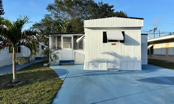 4121 88th Court S, Boynton Beach, FL 33436