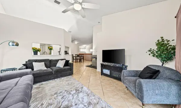 16 Via De Casas Sur 204, Boynton Beach, FL 33426, Boynton Beach, FL, 33426
