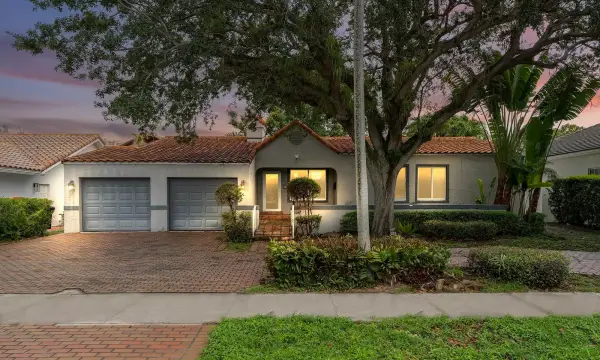 805 SE 10th Street, Fort Lauderdale, FL 33316