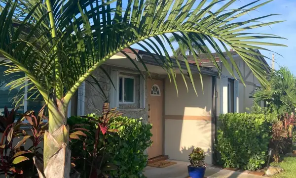 2847 Ashley Drive W G, West Palm Beach, FL 33415