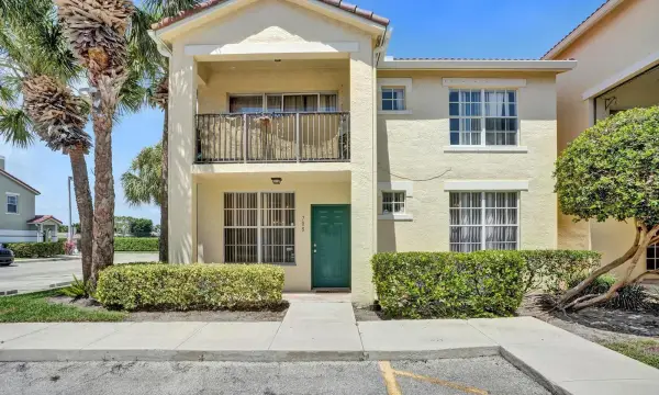 708 Belmont Place, Boynton Beach, FL 33436