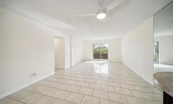3475 Broken Woods Drive 102, Coral Springs, FL 33065
