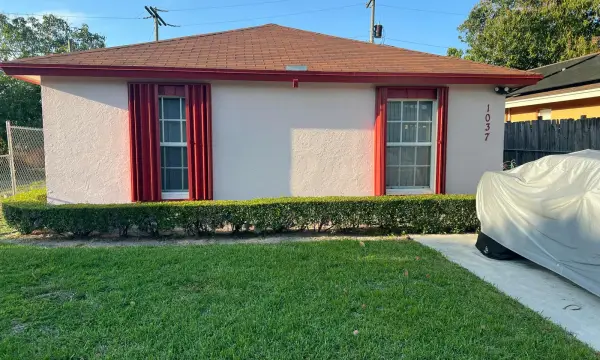 1037 17th Street, West Palm Beach, FL 33407