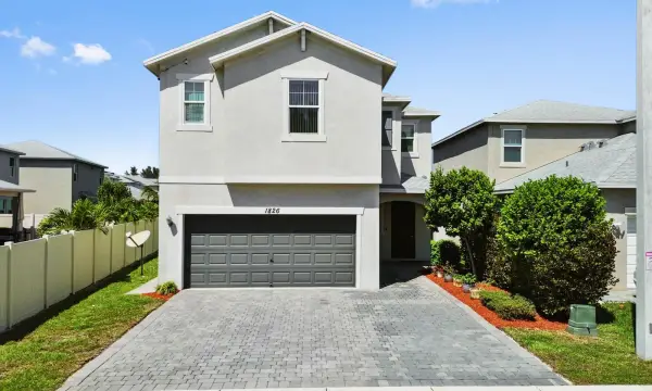 1826 Lake Cove Drive, Lake Worth, FL 33460