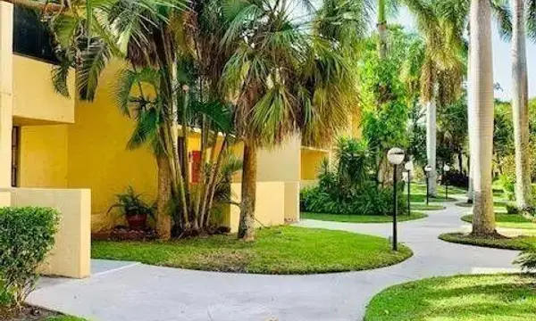 793 SE 1st Way 73, Deerfield Beach, FL 33441