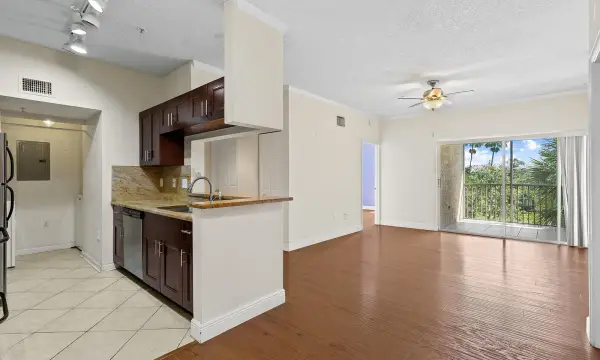11661 W Atlantic Boulevard 1034, Coral Springs, FL 33071