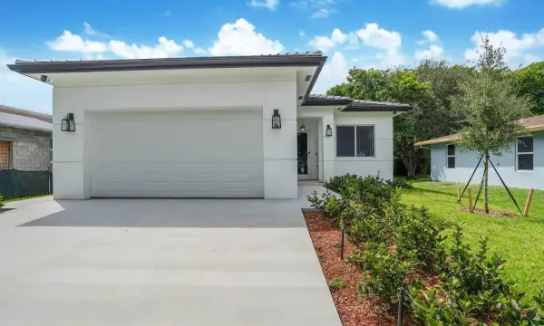 2962 NW 10th Court, Fort Lauderdale, FL 33311