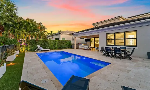 5611 Delacroix Terrace, Palm Beach Gardens, FL 33418
