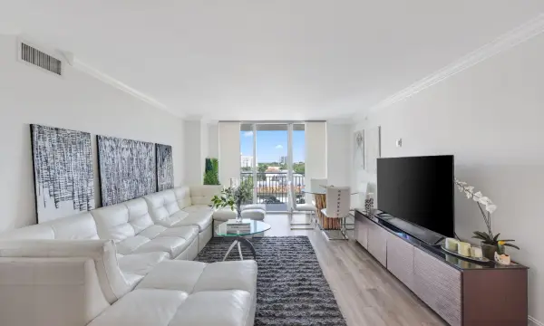 99 SE Mizner Boulevard 609, Boca Raton, FL 33432