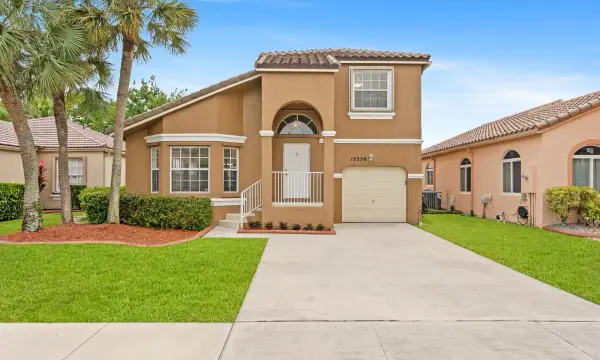 15350 NW 6th Court, Pembroke Pines, FL 33028