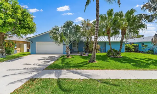 106 Chapel Lane, Tequesta, FL 33469
