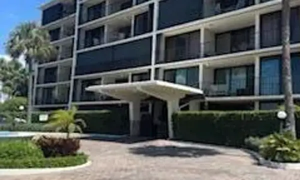 225 S Beach Road Unit 205, Jupiter, FL 33469