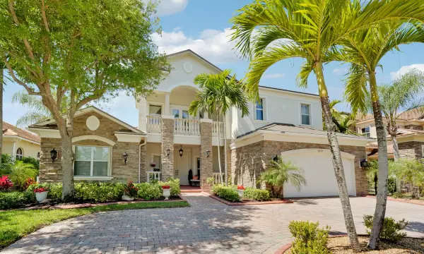 8197 Butler Greenwood Drive, West Palm Beach, FL 33411