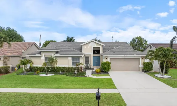 3780 Cypress Lake Drive, Lake Worth, FL 33467