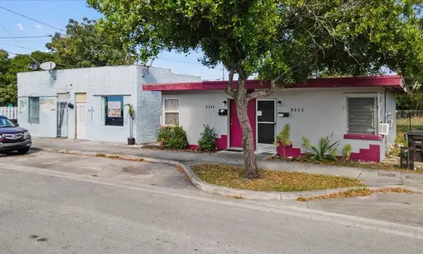 1504 N Sapodilla Avenue, West Palm Beach, FL 33401