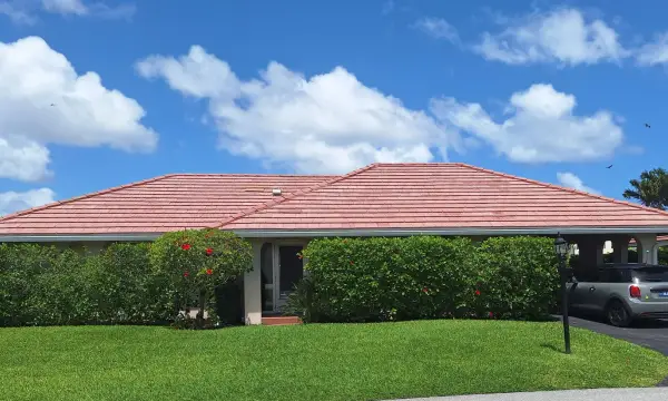 233 Rio Vista Circle 233, Atlantis, FL 33462