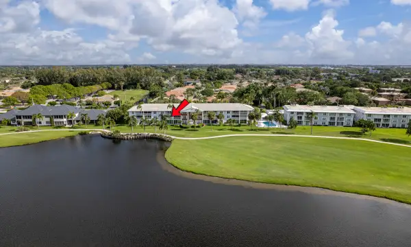 169 Atlantis Boulevard 205, Atlantis, FL 33462