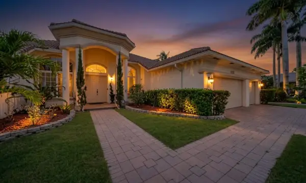 6169 NW 53rd Circle, Coral Springs, FL 33067