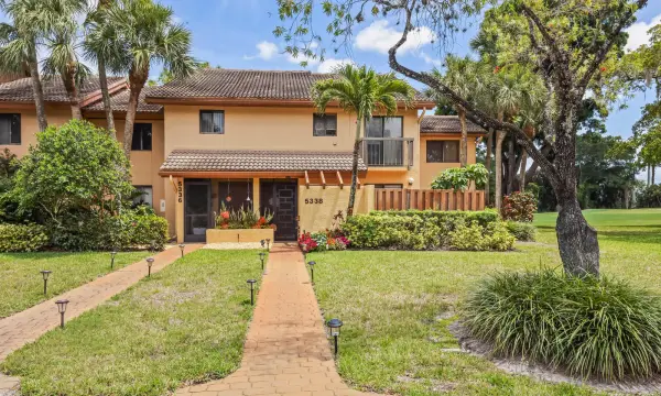 5338 S Fountains Dr Drive S, Lake Worth, FL 33467