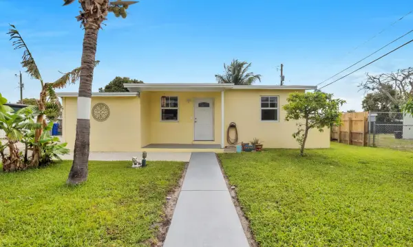 5178 NE 15th Terrace, Pompano Beach, FL 33064