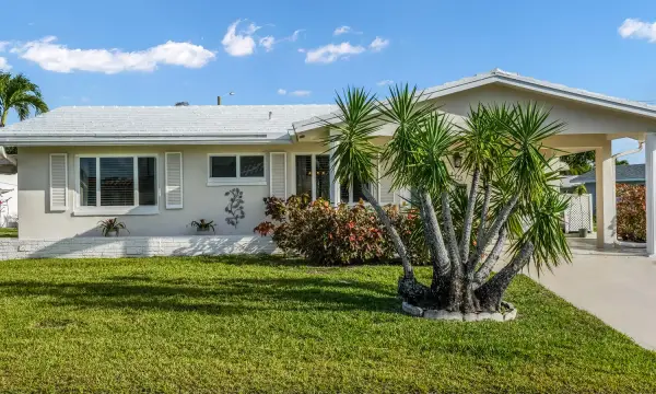 4712 Mainland Drive, Tamarac, FL 33319