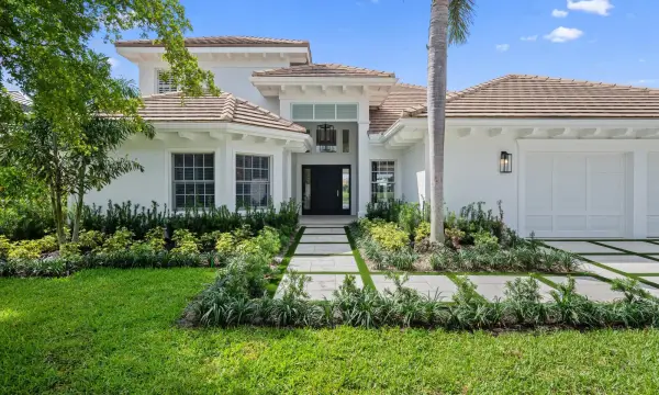 204 Birkdale Lane, Jupiter, FL 33458